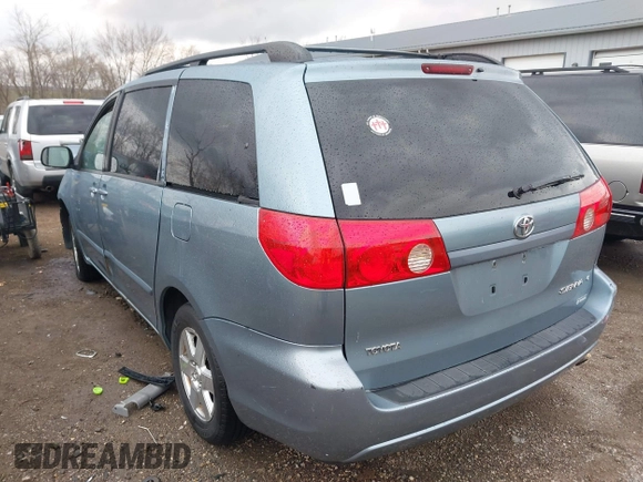 2008 Toyota Sienna CE with VIN 5TDZK23C58S177543, listed as a IAAI auction lot 41848850 with 226,347 mi miles. Bid and sale history available at carsss.com. Image 3.