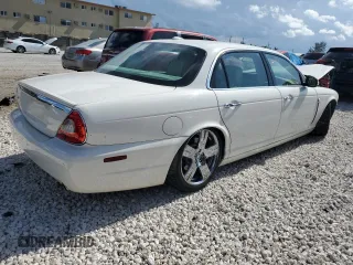 2008 Jaguar XJ with VIN SAJWA79B88SH19764, listed as a Copart auction lot 57768024 with 27,548 mi miles and Non Repairable. Bid and sale history available at carsss.com. Image 3.