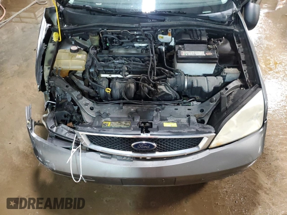 2005 Ford Focus S with VIN 3FAFP37N05R120564, listed as a Copart auction lot 49404935 with 102,254 mi miles and Salvage Title. Bid and sale history available at carsss.com. Image 11.