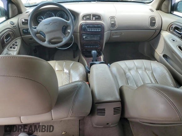 2002 Chrysler Concorde z VIN 2C3AD36M42H125977, wystawiony jako Copart lot #70420964 z przebiegiem 91 284 mil mil oraz Tytuł czysty. Historia ofert i sprzedaży dostępna na DreamBid. Obrazek 8.