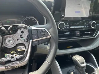 2023 Toyota Highlander L with VIN 5TDKDRAH4PS049134, listed as a Copart auction lot 63428785 with 18,645 mi miles and Salvage title. Bid and sale history available at DreamBid. Image 9.
