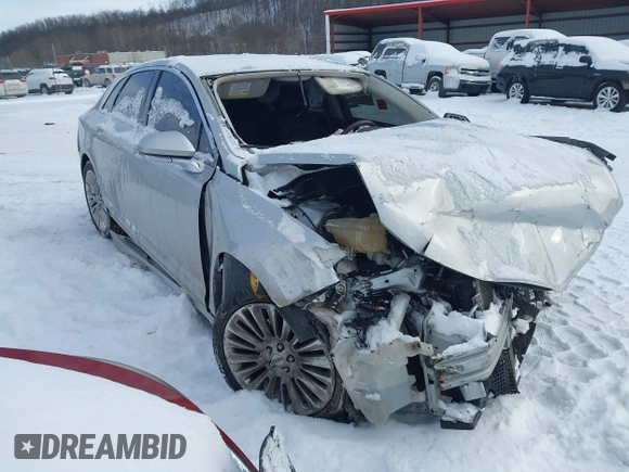 2014 Lincoln MKZ z VIN 3LN6L2J92ER832064, wystawiony jako IAAI lot #41374046 z przebiegiem 84 000 mil mil oraz . Historia ofert i sprzedaży dostępna na DreamBid. Obrazek 1.