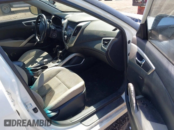 2013 Hyundai Veloster w/Gray Int with VIN KMHTC6AD1DU165476, listed as a IAAI auction lot 42242540 with 201,732 mi miles and . Bid and sale history available at DreamBid. Image 5.