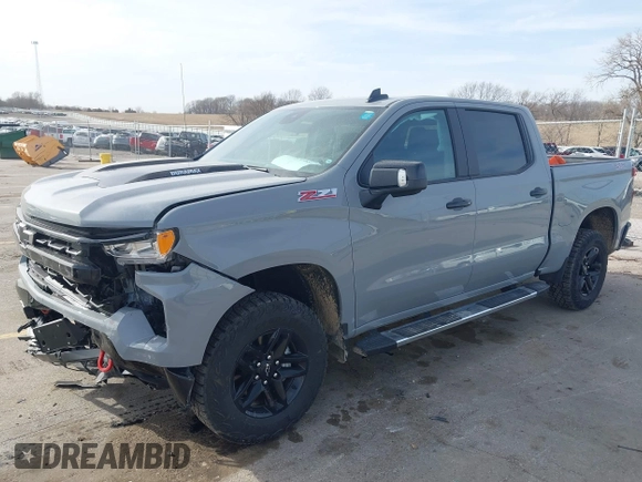 2024 Chevrolet Silverado 1500 LT Trail Boss with VIN 3GCUDFE83RG314063, listed as a IAAI auction lot 41824385 with 14,164 mi miles and . Bid and sale history available at DreamBid. Image 17.