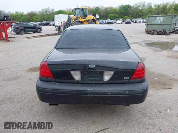 2010 Ford Police Interceptor with VIN 2FABP7BV7AX146460, listed as a IAAI auction lot 41852728 with 124,786 mi miles and . Bid and sale history available at DreamBid. Image 17.