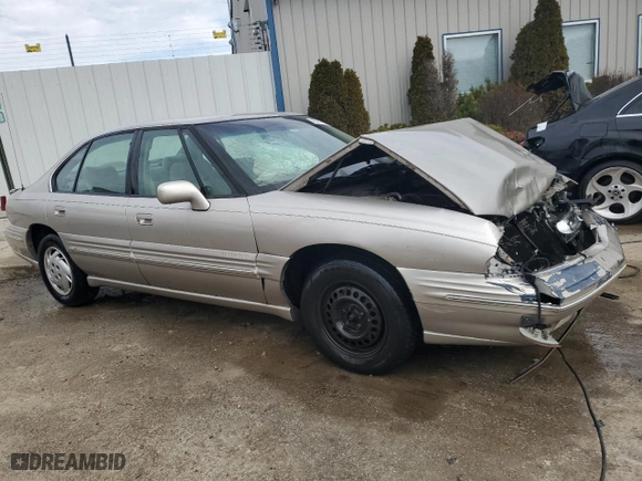 1997 Pontiac Bonneville SE with VIN 1G2HX52K9VH203749, listed as a Copart auction lot 45317875 with 86,936 mi miles and Non Repairable. Bid and sale history available at carsss.com. Image 4.