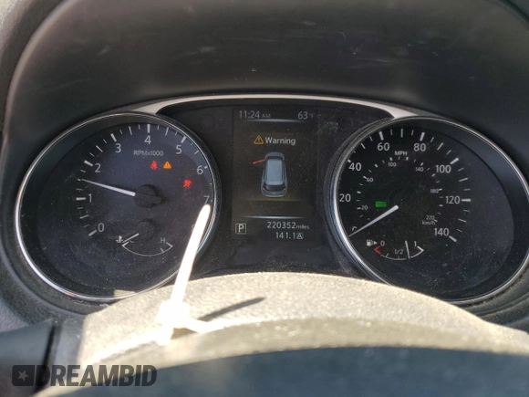 2016 Nissan Rogue SV z VIN 5N1AT2MV9GC813192, wystawiony jako Copart lot #55761845 z przebiegiem 220 352 mil mil oraz Szkoda całkowita • Salvage title. Historia ofert i sprzedaży dostępna na DreamBid. Obrazek 9.