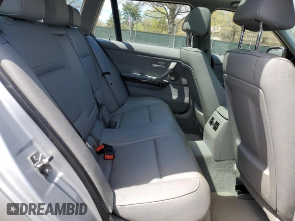 2011 BMW 3 Series 328i xDrive with VIN WBAUU3C51BA541860, listed as a Copart auction lot 53249775 with 108,462 mi miles and Clean title. Bid and sale history available at DreamBid. Image 10.