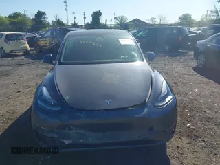 2022 Tesla Model Y Performance with VIN 7SAYGDEF9NF326944, listed as a IAAI auction lot 42111633 with Not Provided miles and . Bid and sale history available at DreamBid. Image 11.
