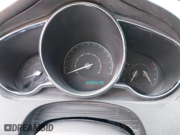 2010 Chevrolet Malibu 1LT with VIN 1G1ZC5EB4AF313792, listed as a IAAI auction lot 41906321 with 310,793 mi miles and . Bid and sale history available at DreamBid. Image 7.