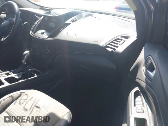 2019 Ford Escape SE with VIN 1FMCU0GD3KUB57331, listed as a IAAI auction lot 41701265 with 101,803 mi miles. Bid and sale history available at carsss.com. Image 5.