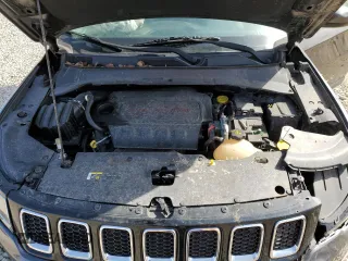 2017 Jeep Compass Latitude with VIN 3C4NJDBB8HT628069, listed as a Copart auction lot 48060445 with 85,991 mi miles and Salvage Title. Bid and sale history available at carsss.com. Image 12.