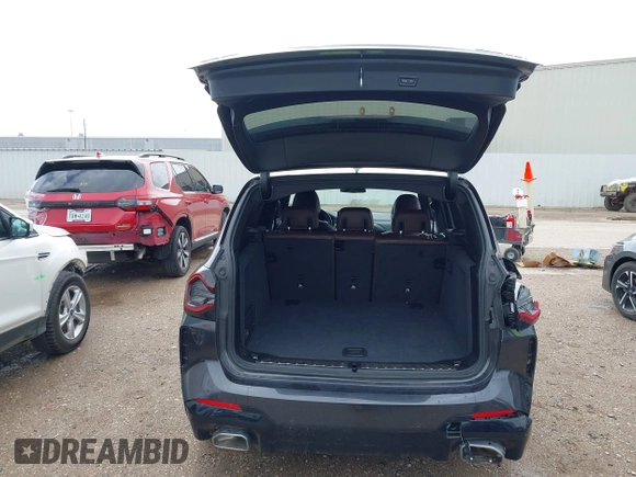 2024 BMW X3 sDrive30i with VIN 5UX43DP07R9V39275, listed as a IAAI auction lot 41673687 with 21,887 mi miles and . Bid and sale history available at DreamBid. Image 18.