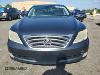 2007 Lexus LS 460 z VIN JTHBL46F275023908, wystawiony jako Copart lot #54931675 z przebiegiem 277 028 mil mil oraz Tytuł czysty. Historia ofert i sprzedaży dostępna na DreamBid. Obrazek 5.