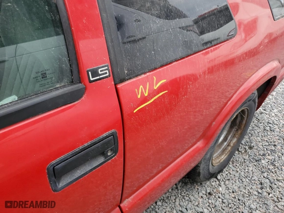 2002 Chevrolet Blazer LS with VIN 1GNCS18W12K162353, listed as a Copart auction lot 73874774 with 0 mi miles and Salvage Title. Bid and sale history available at carsss.com. Image 12.