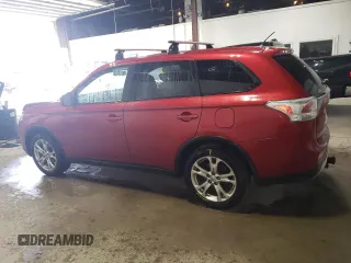 2015 Mitsubishi Outlander SE with VIN JA4AZ3A34FZ001820, listed as a Copart auction lot 53256555 with 131,124 mi miles and Salvage title. Bid and sale history available at DreamBid. Image 2.