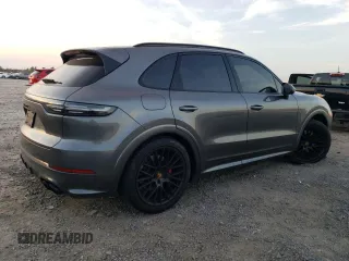 2023 Porsche Cayenne GTS z VIN WP1AG2AY9PDA18420, wystawiony jako Copart lot #81271624 z przebiegiem 19 002 mil mil oraz Szkoda całkowita • Salvage title. Historia ofert i sprzedaży dostępna na DreamBid. Obrazek 3.