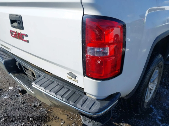 2017 GMC Sierra 1500 SLE z VIN 3GTP1MEC4HG332553, wystawiony jako IAAI lot #41721263 z przebiegiem 172 724 mil mil oraz . Historia ofert i sprzedaży dostępna na DreamBid. Obrazek 20.