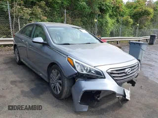 2017 Hyundai Sonata Sport z VIN 5NPE34AF6HH546968, wystawiony jako IAAI lot #42084901 z przebiegiem 80 407 mil mil oraz . Historia ofert i sprzedaży dostępna na DreamBid. Obrazek 17.