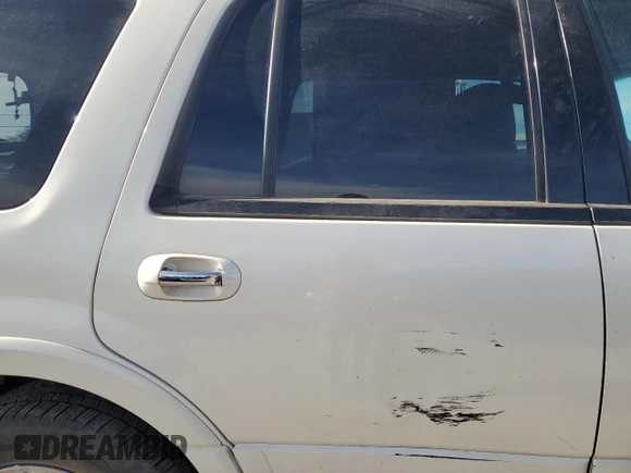 2007 Ford Expedition Limited with VIN 1FMFU19537LA97881, listed as a Copart auction lot 41628365 with 210,105 mi miles and Salvage Title. Bid and sale history available at carsss.com. Image 11.