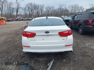 2015 Kia Optima LX with VIN KNAGM4A72F5654352, listed as a IAAI auction lot 41706156 with 119,000 mi miles. Bid and sale history available at carsss.com. Image 17.