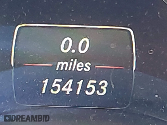 2015 Mercedes-Benz E 350 Sport with VIN WDDHF5KB5FB089242, listed as a IAAI auction lot 41823554 with 154,153 mi miles and . Bid and sale history available at DreamBid. Image 15.
