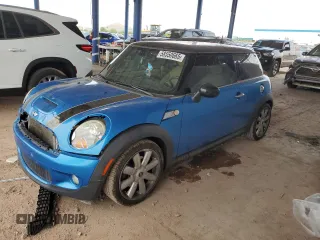 2008 MINI Hardtop S z VIN WMWMF73508TV37538, wystawiony jako Copart lot #58550665 z przebiegiem 71 233 mil mil oraz Szkoda całkowita • Salvage title. Historia ofert i sprzedaży dostępna na DreamBid. Obrazek 1.