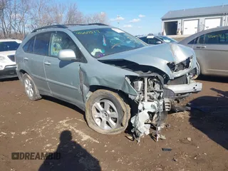 2007 Lexus RX 350 with VIN 2T2HK31U07C039490, listed as a IAAI auction lot 41667377 with 175,037 mi miles. Bid and sale history available at carsss.com. Image 1.