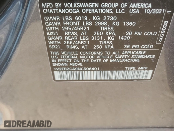 2022 Volkswagen Atlas SEL Premium R-Line with VIN 1V2FR2CA9NC506401, listed as a Copart auction lot 49092305 with 54,571 mi miles and Salvage title. Bid and sale history available at DreamBid. Image 13.