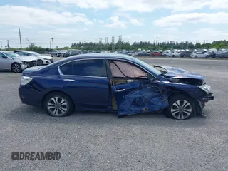 2015 Honda Accord LX with VIN 1HGCR2F35FA198109, listed as a IAAI auction lot 40899343 with Not Provided miles. Bid and sale history available at carsss.com. Image 13.