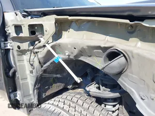 2010 Toyota Tacoma PreRunner with VIN 3TMJU4GNXAM099667, listed as a IAAI auction lot 41530993 with 201,375 mi miles and . Bid and sale history available at DreamBid. Image 18.