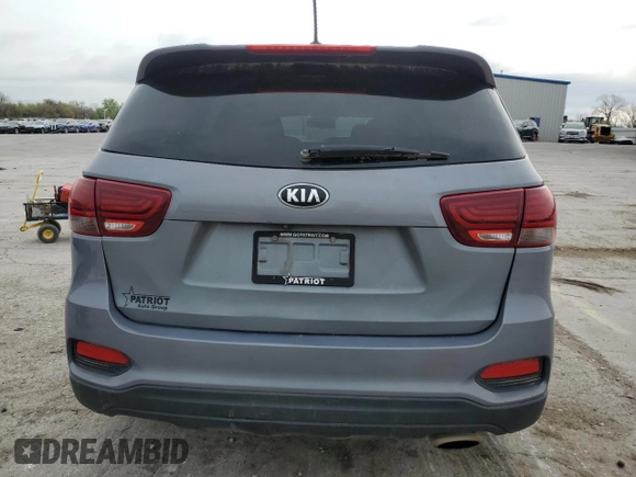 2020 Kia Sorento LX V6 with VIN 5XYPGDA51LG614419, listed as a Copart auction lot 50612755 with 136,310 mi miles and Salvage Title. Bid and sale history available at carsss.com. Image 6.
