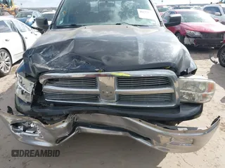 2012 Ram 1500 Big Horn z VIN 1C6RD6GT5CS282215, wystawiony jako IAAI lot #41177119 z przebiegiem 204 067 mil mil oraz . Historia ofert i sprzedaży dostępna na DreamBid. Obrazek 6.