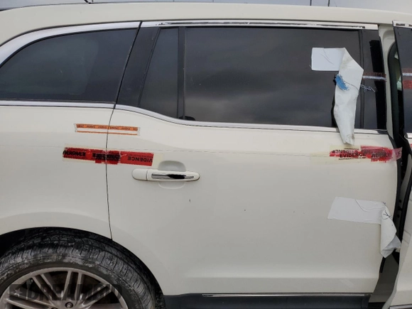 2013 Lincoln MKT EcoBoost with VIN 2LMHJ5AT8DBL56304, listed as a Copart auction lot 77540584 with Not Provided miles and Salvage Title. Bid and sale history available at carsss.com. Image 11.