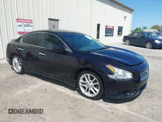 2011 Nissan Maxima SV with VIN 1N4AA5AP8BC831991, listed as a IAAI auction lot 41979479 with 151,596 mi miles and . Bid and sale history available at DreamBid. Image 1.