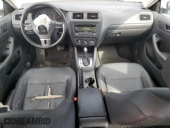 2012 Volkswagen Jetta SE with VIN 3VWDX7AJ3CM472074, listed as a Copart auction lot 61433125 with 185,861 mi miles and Salvage title. Bid and sale history available at DreamBid. Image 8.