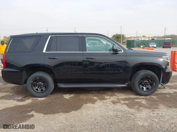 2018 Chevrolet Tahoe Commercial with VIN 1GNLCDEC0JR291831, listed as a IAAI auction lot 40681194 with 111,711 mi miles. Bid and sale history available at carsss.com. Image 13.