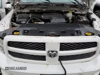 2018 Ram 1500 Express with VIN 1C6RR7FG0JS181513, listed as a Copart auction lot 49878295 with 230,192 mi miles and Clean Title. Bid and sale history available at carsss.com. Image 11.
