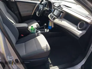 2015 Toyota RAV4 LE with VIN 2T3BFREV4FW299531, listed as a IAAI auction lot 41914476 with 105,689 mi miles. Bid and sale history available at carsss.com. Image 5.