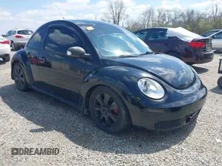 2009 Volkswagen Beetle S with VIN 3VWPW31C19M511909, listed as a IAAI auction lot 41999559 with 148,063 mi miles and . Bid and sale history available at DreamBid. Image 1.