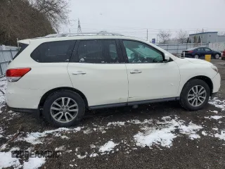 2013 Nissan Pathfinder SV with VIN 5N1AR2MM6DC602310, listed as a Copart auction lot 52416245 with 306,369 mi miles and Clean Title. Bid and sale history available at carsss.com. Image 3.