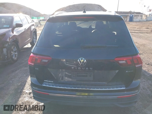 2023 Volkswagen Tiguan SE with VIN 3VVMB7AX8PM032557, listed as a IAAI auction lot 41585975 with 28,706 mi miles and . Bid and sale history available at DreamBid. Image 16.