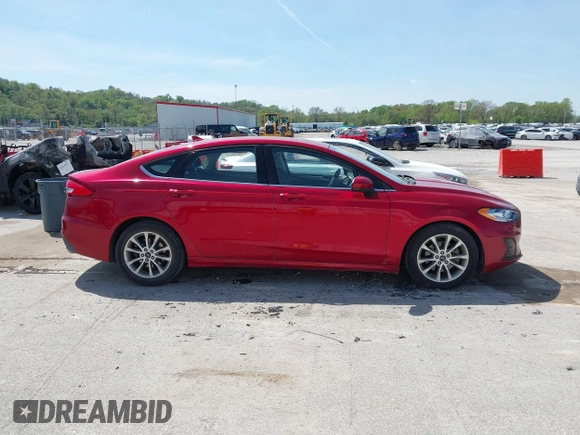 2020 Ford Fusion SE z VIN 3FA6P0HD8LR104422, wystawiony jako IAAI lot #42092244 z przebiegiem 55 438 mil mil oraz . Historia ofert i sprzedaży dostępna na DreamBid. Obrazek 13.
