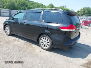 2011 Toyota Sienna XLE с VIN 5TDDK3DC7BS014835, выставлен на аукционе IAAI как лот 42433053 с пробегом 291 762 миль миль и . История ставок и продаж доступна на DreamBid. Изображение 3.