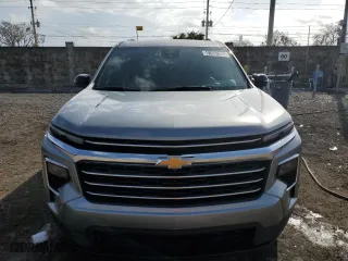 2024 Chevrolet Traverse AWD LT with VIN 1GNEVGKSXRJ162165, listed as a Copart auction lot 47697085 with 19,378 mi miles and Clean Title. Bid and sale history available at carsss.com. Image 5.