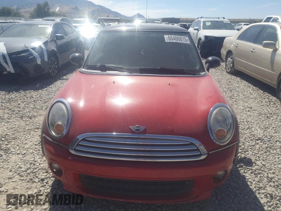 2011 MINI Hardtop with VIN WMWSU3C5XBT184531, listed as a Copart auction lot 66406015 with 158,576 mi miles and Clean title. Bid and sale history available at DreamBid. Image 5.