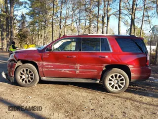 2019 GMC Yukon Denali with VIN 1GKS2CKJ8KR137636, listed as a IAAI auction lot 41264171 with 153,136 mi miles. Bid and sale history available at carsss.com. Image 14.