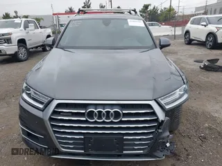 2018 Audi Q7 Premium Plus with VIN WA1LHAF70JD054404, listed as a IAAI auction lot 42068480 with 40,273 mi miles and . Bid and sale history available at DreamBid. Image 12.