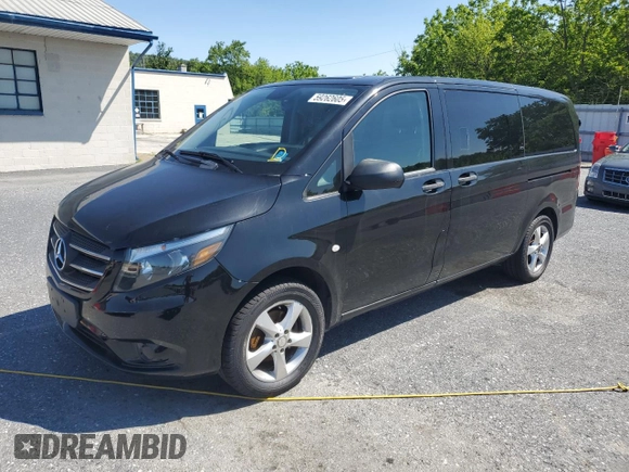 2018 Mercedes-Benz Metris Passenger z VIN WD4PG2EE1J3490089, wystawiony jako Copart lot #59262605 z przebiegiem 175 576 mil mil oraz Czysty tytuł • Clean title. Historia ofert i sprzedaży dostępna na DreamBid. Obrazek 1.