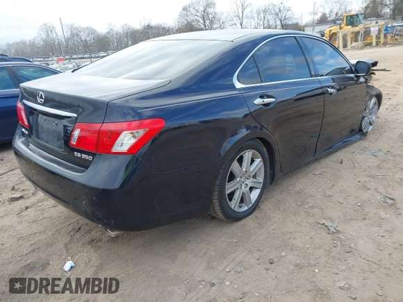 2007 Lexus ES 350 with VIN JTHBJ46G172073022, listed as a IAAI auction lot 41521404 with 176,963 mi miles. Bid and sale history available at carsss.com. Image 4.